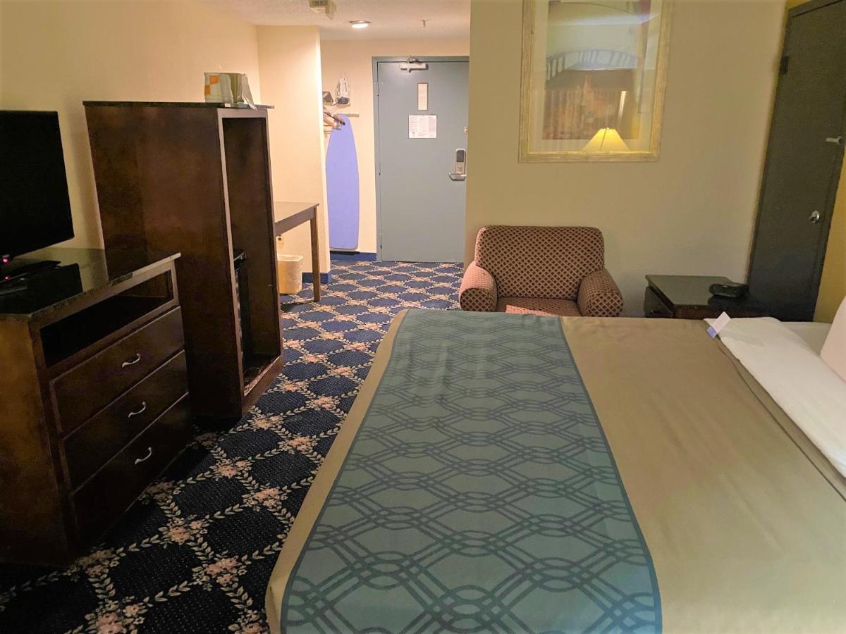 Rodeway Inn סנדסטון חדר תמונה
