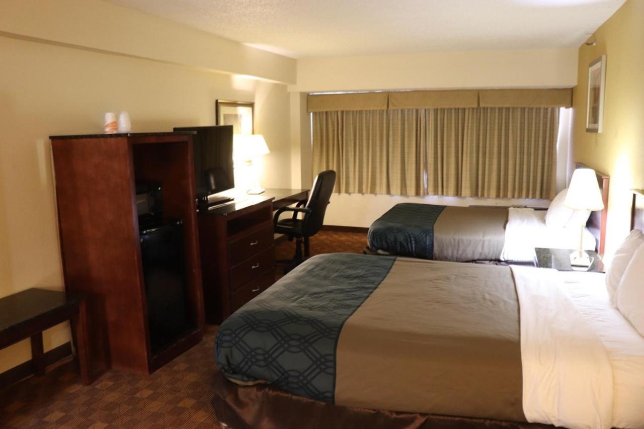 Rodeway Inn סנדסטון מראה חיצוני תמונה