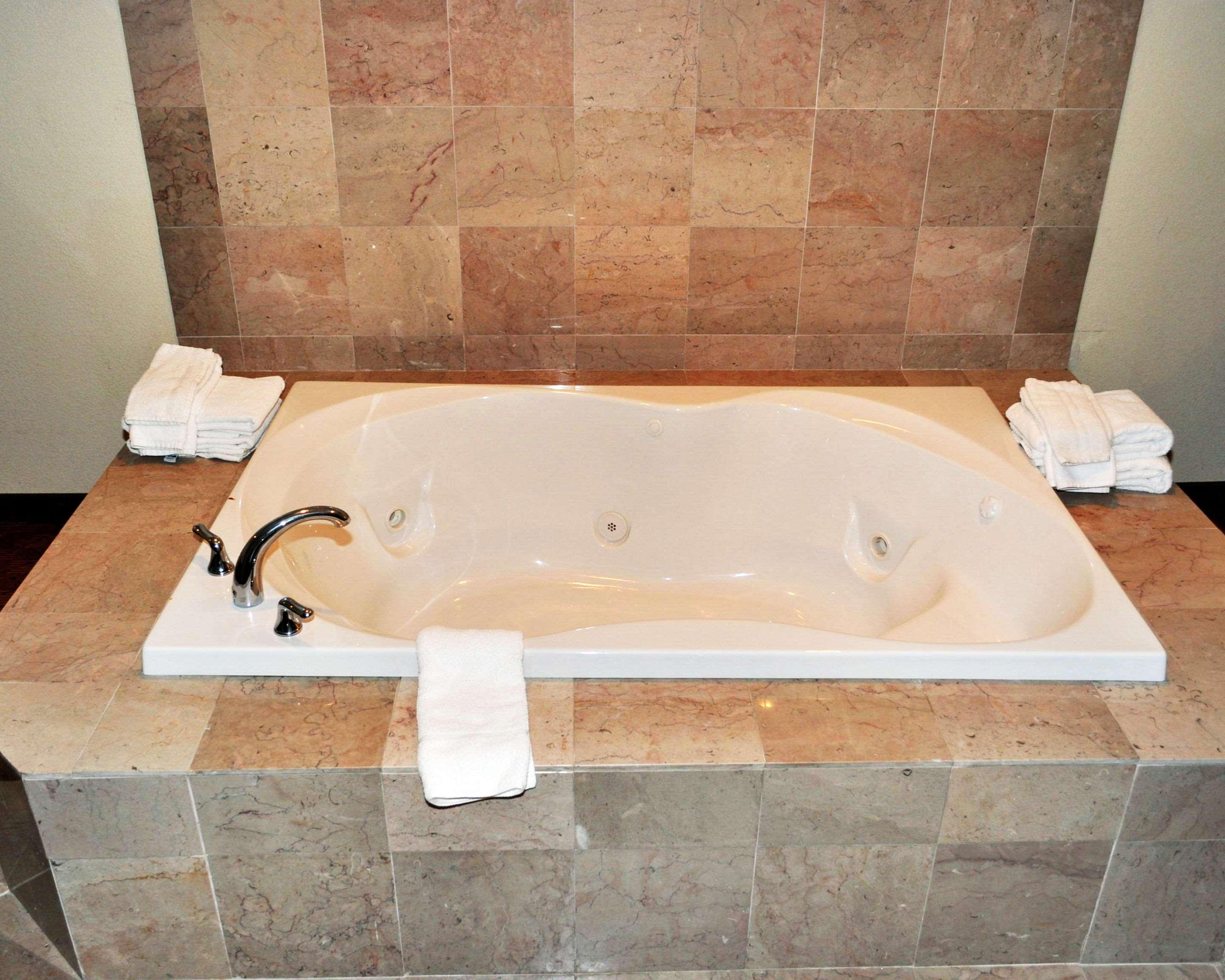 Rodeway Inn סנדסטון מראה חיצוני תמונה